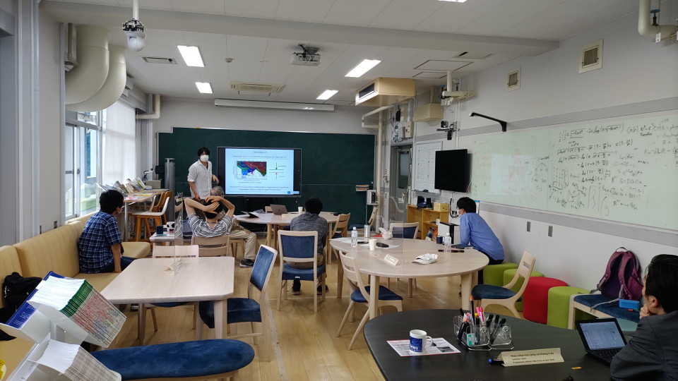 Math-Phys Seminar by Dr. Toshifumi Noumi on May 19, 2022 image
